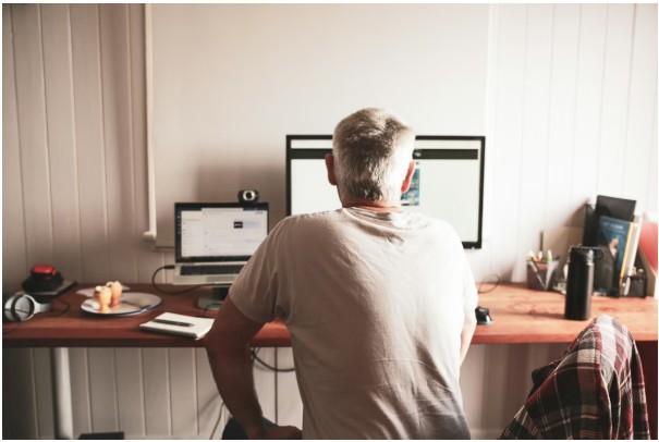 Quando l’intrattenimento digitale inizia a ragionare come una piattaforma moderna